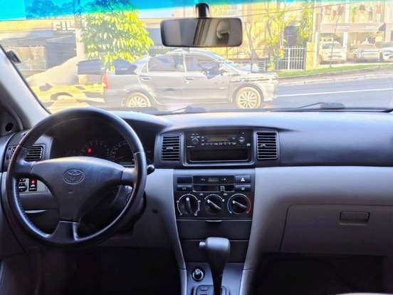 TOYOTA-COROLLA-1.6 XLI 16V GASOLINA 4P AUTOMÁTICO TOYOTA-COROLLA-2004