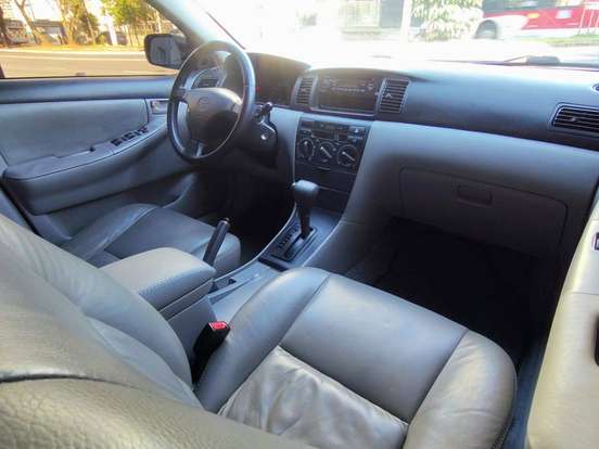 TOYOTA-COROLLA-1.6 XLI 16V GASOLINA 4P AUTOMÁTICO TOYOTA-COROLLA-2004