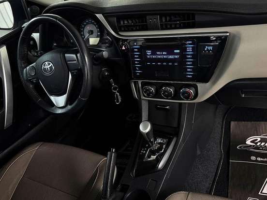 TOYOTA-COROLLA-2017