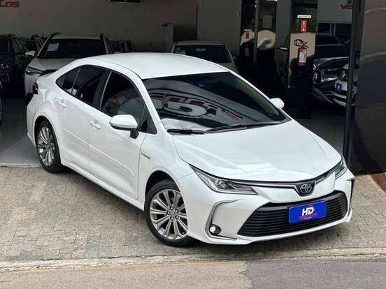 TOYOTA-COROLLA-2021