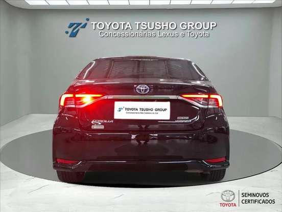 TOYOTA-COROLLA-2021