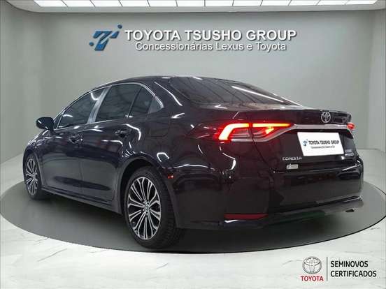 TOYOTA-COROLLA-2021