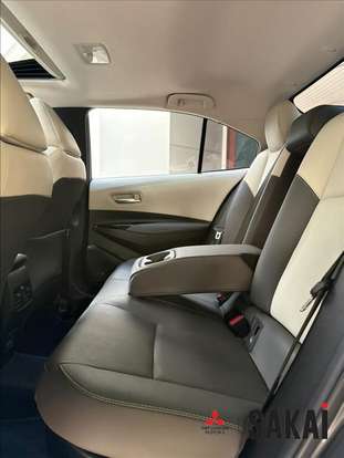 TOYOTA-COROLLA-2025
