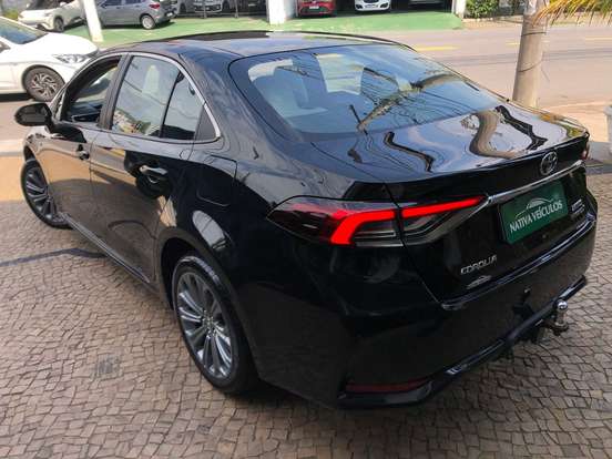 TOYOTA-COROLLA-2019