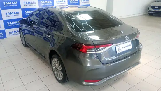 TOYOTA-COROLLA-2023