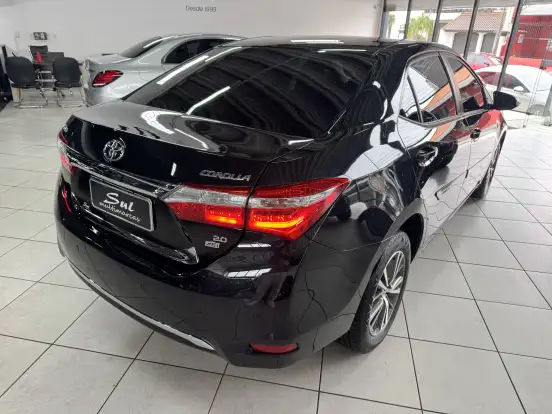 TOYOTA-COROLLA-2015