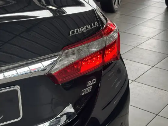 TOYOTA-COROLLA-2015