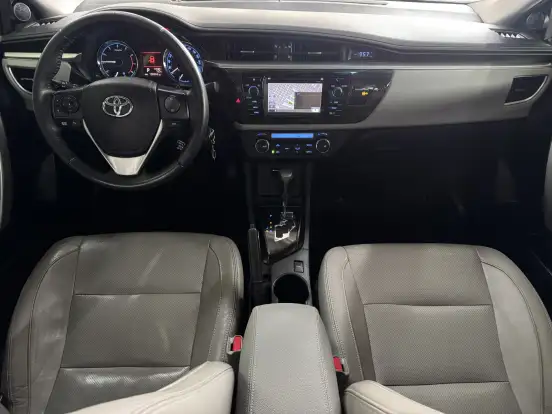 TOYOTA-COROLLA-2015