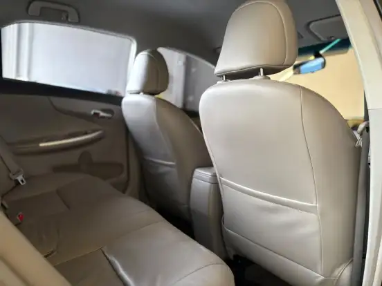 TOYOTA-COROLLA-2014
