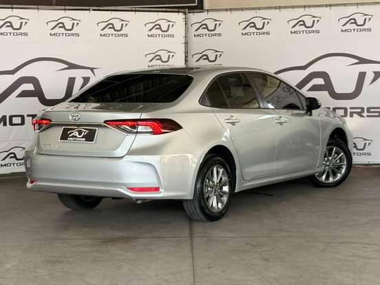 TOYOTA-COROLLA-2025