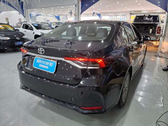 TOYOTA-COROLLA-2024