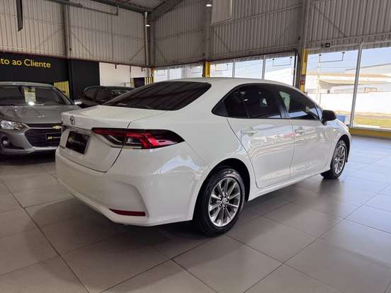 TOYOTA-COROLLA-2025