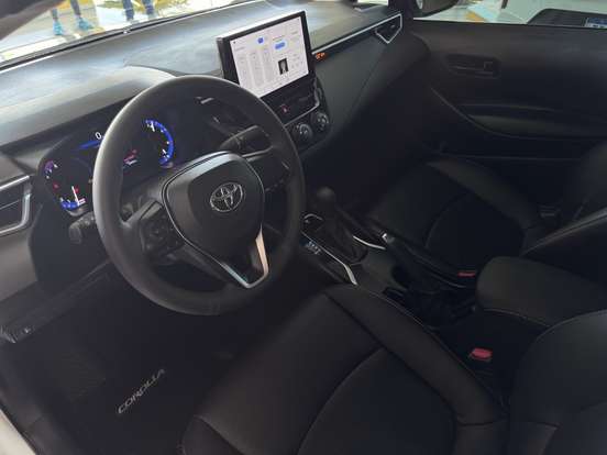 TOYOTA-COROLLA-2025