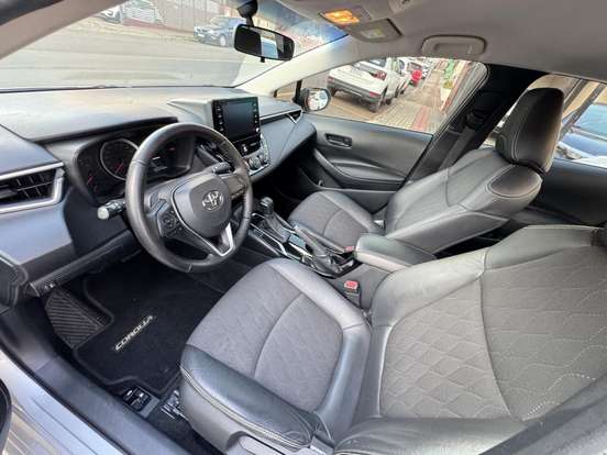 TOYOTA-COROLLA-2019