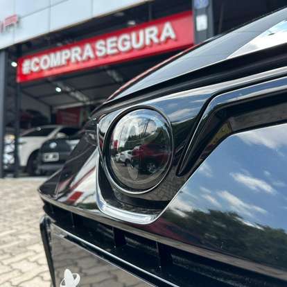TOYOTA-COROLLA-2024