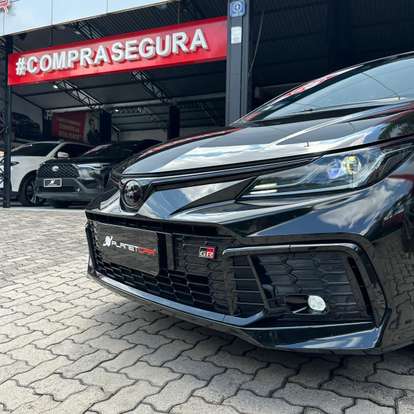 TOYOTA-COROLLA-2024