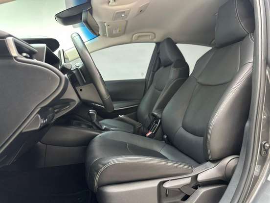 TOYOTA-COROLLA-2025