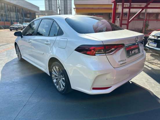 TOYOTA-COROLLA-2022