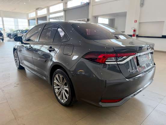 TOYOTA-COROLLA-2021