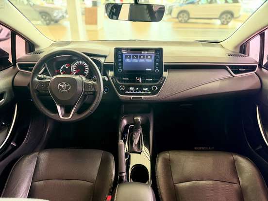 TOYOTA-COROLLA-2021