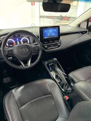 TOYOTA-COROLLA-2023