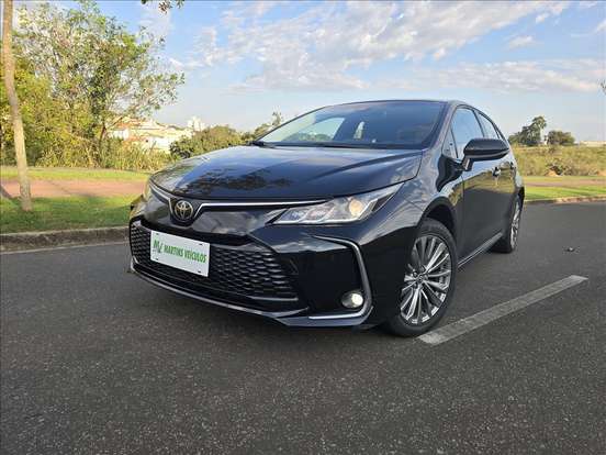 TOYOTA-COROLLA-2024