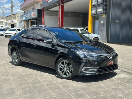 TOYOTA-COROLLA-2018