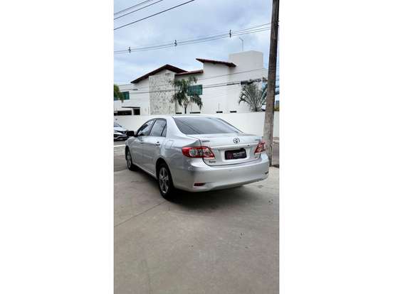 TOYOTA-COROLLA-2012