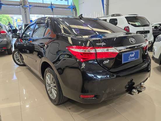 TOYOTA-COROLLA-2015