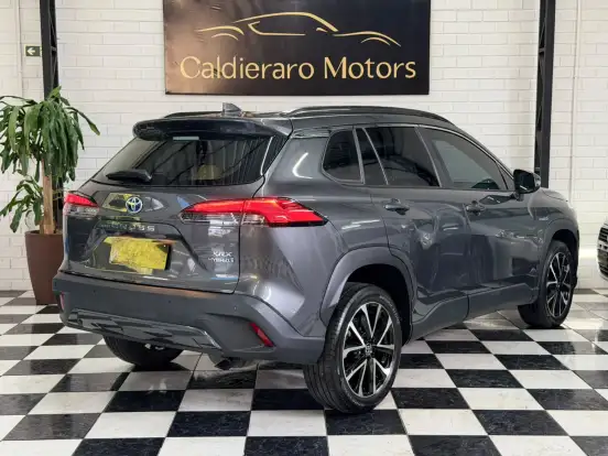 TOYOTA-COROLLA CROSS-2023