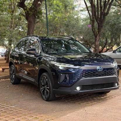 TOYOTA-COROLLA CROSS-2025