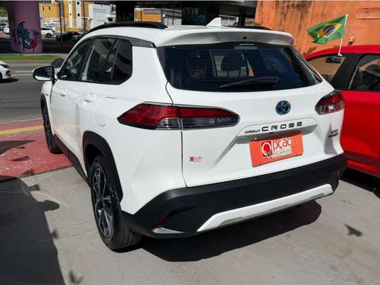 TOYOTA-COROLLA CROSS-2023