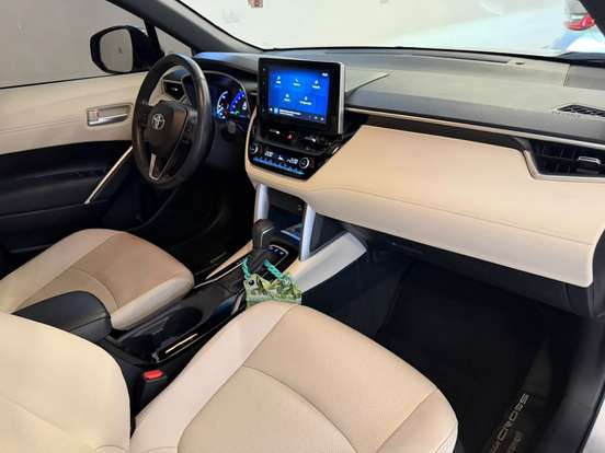 TOYOTA-COROLLA CROSS-2023