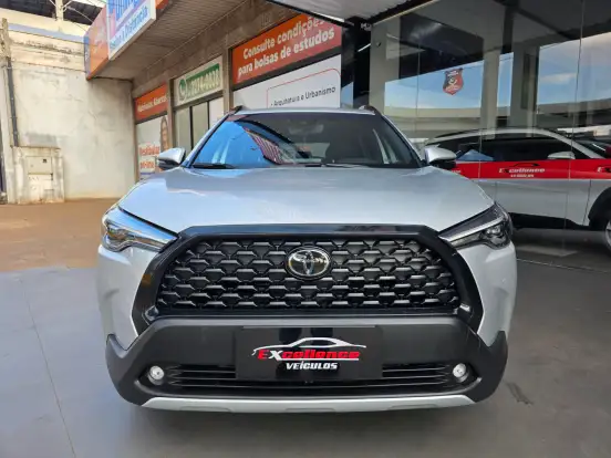 TOYOTA-COROLLA CROSS-2023