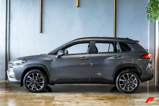 TOYOTA-COROLLA CROSS-2025