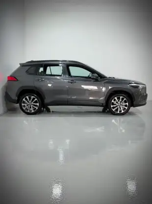 TOYOTA-COROLLA CROSS-2023