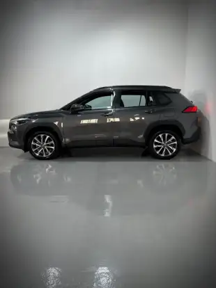TOYOTA-COROLLA CROSS-2023
