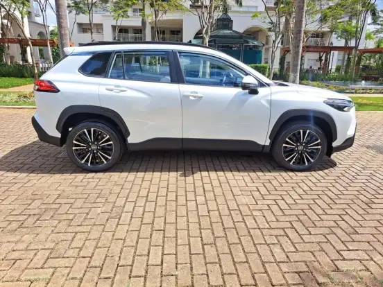 TOYOTA-COROLLA CROSS-2026