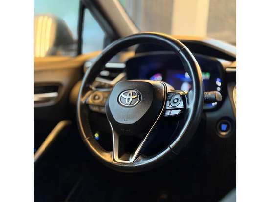 TOYOTA-COROLLA CROSS-2023