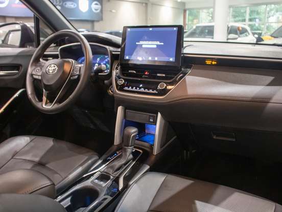 TOYOTA-COROLLA CROSS-2.0 VVT-IE FLEX XRE DIRECT SHIFT TOYOTA-COROLLA CROSS-2025