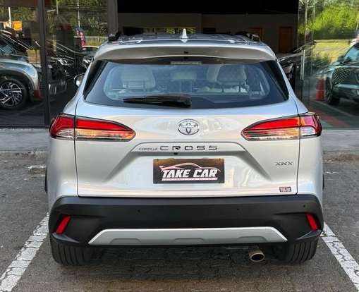 TOYOTA-COROLLA CROSS-2023