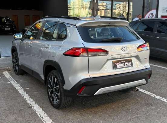 TOYOTA-COROLLA CROSS-2023