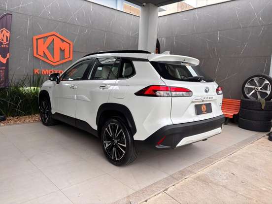 TOYOTA-COROLLA CROSS-2026