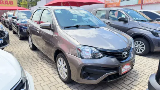 TOYOTA ETIOS 1.5 X PLUS 16V FLEX 4P AUTOMÁTICO