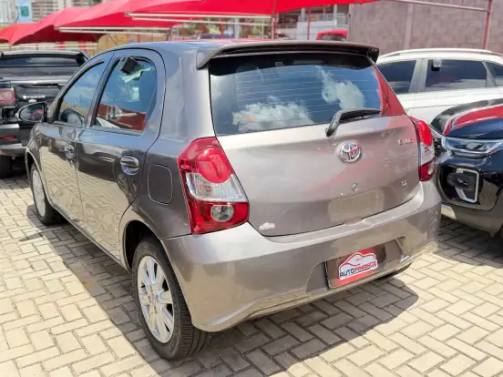 TOYOTA-ETIOS-1.5 X PLUS 16V FLEX 4P AUTOMÁTICO TOYOTA-ETIOS-2020