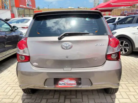 TOYOTA-ETIOS-1.5 X PLUS 16V FLEX 4P AUTOMÁTICO TOYOTA-ETIOS-2020