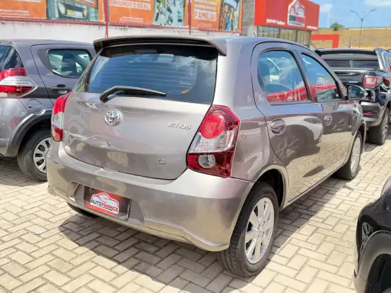 TOYOTA-ETIOS-1.5 X PLUS 16V FLEX 4P AUTOMÁTICO TOYOTA-ETIOS-2020