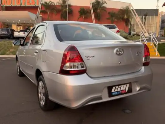 TOYOTA-ETIOS-1.5 X SEDAN 16V FLEX 4P AUTOMÁTICO TOYOTA-ETIOS-2019
