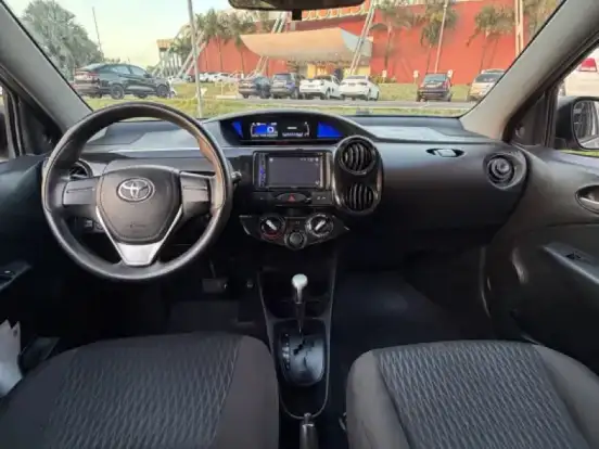 TOYOTA-ETIOS-1.5 X SEDAN 16V FLEX 4P AUTOMÁTICO TOYOTA-ETIOS-2019