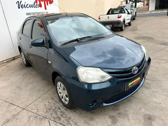 TOYOTA-ETIOS-2014